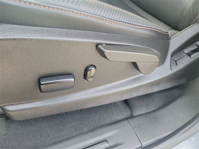 2022 GMC Canyon AT4 w/Leather