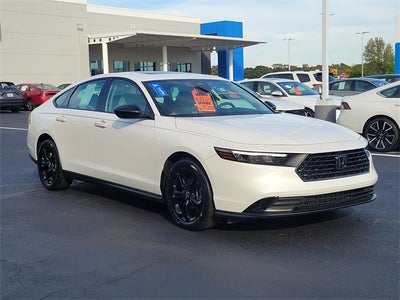 2025 Honda Accord SE