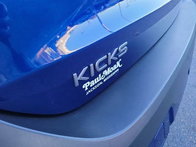 2025 Nissan Kicks SV