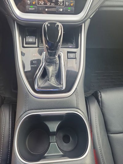 2025 Subaru Outback Touring XT