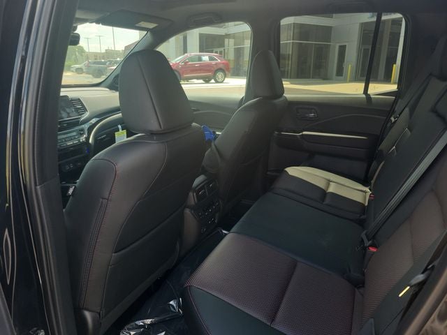 2026 Honda Ridgeline Black Edition - Photo 10