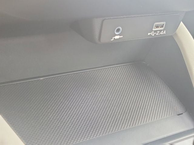 2025 Subaru Forester Base