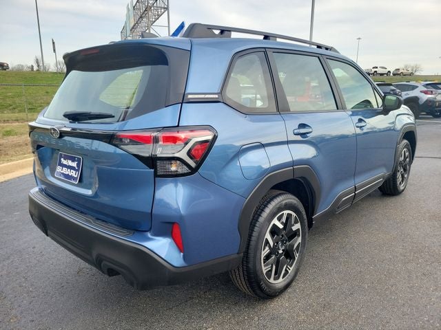 2025 Subaru Forester Base